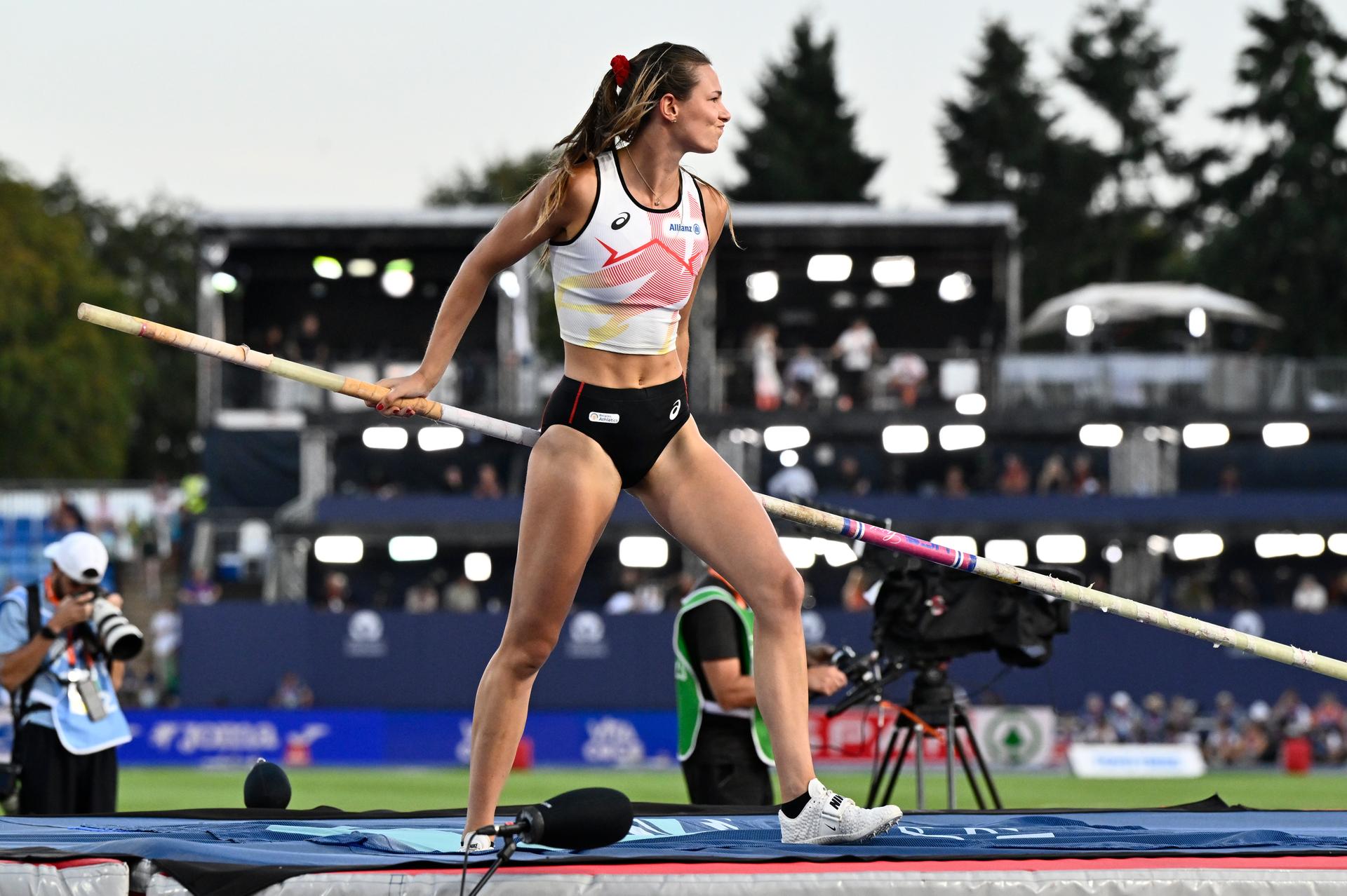 Belgian Elien Vekemans pictured during the women's pole vault event  on the second day of the European Athletics Championships (August 10-18) in Birmingham, United Kingdom, on Tuesday 11 August 2026. BELGA PHOTO ERIC LALMAND