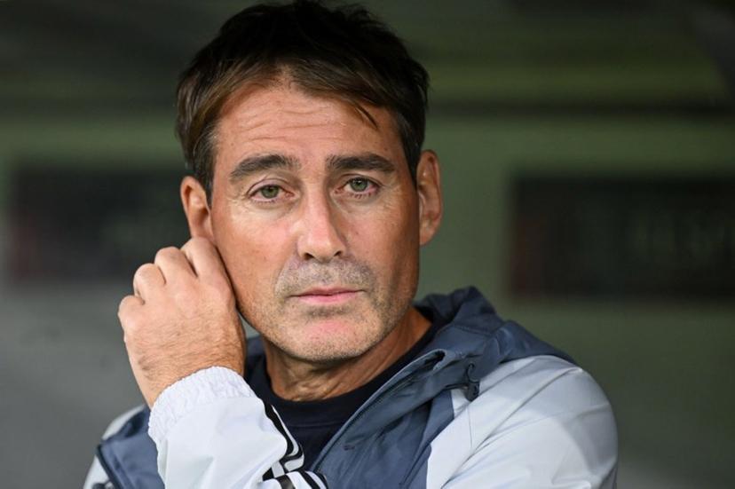 FC Servette's Swiss head coach Rene Weiler looks on ahead of the Europa League Group G football match between Servette FC and SK Slavia Prague at Stade de Geneve Stadium in Geneva, on September 21, 2023.  Fabrice COFFRINI / AFP