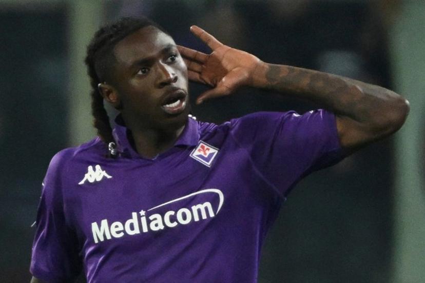 Fiorentina's Italian forward #20 Moise Kean celebrates after scoring Fiorentina's third goal during the Italian Serie A football match between ACF Fiorentina and Inter Milan at the Artemio Franchi stadium, in Florence, on February 6, 2025.  Alberto PIZZOLI / AFP