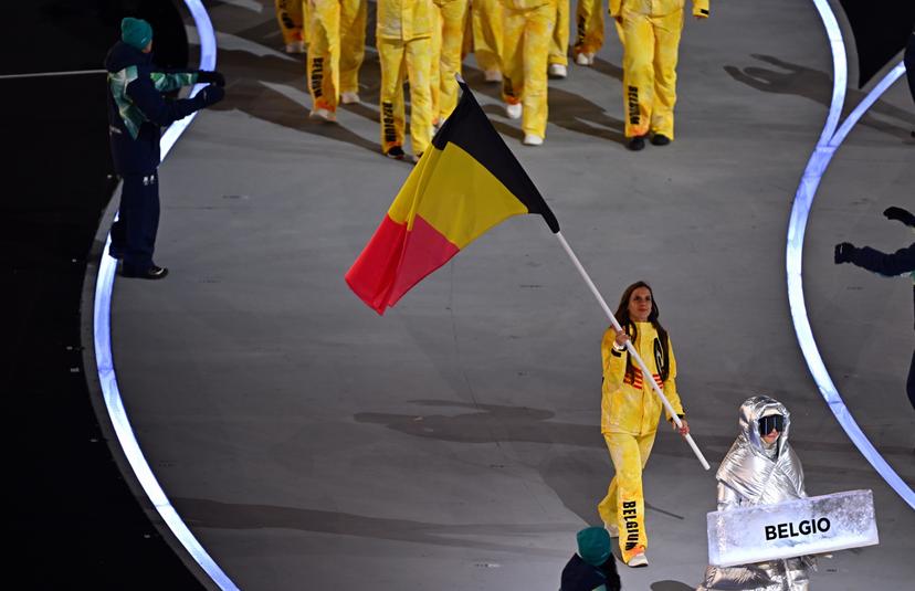 Belgian shorttrack skater Hanne Desmet carries the Belgian flag at the opening ceremony of the Milano Cortina 2026 Olympic Winter Games, on Friday 06 February 2026 in Milan, Italy. The XXV Winter Olympics take place from 6 to 22 February 2026 in Italy. BELGA PHOTO JASPER JACOBS