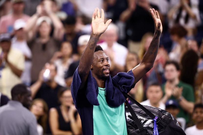 France's Gael Monfils waves to the crowd after loosing his men's singles second round tennis match against USA's Learner Tien on day five of the US Open tennis tournament at the USTA Billie Jean King National Tennis Center in New York City on September 3, 2026.  CHARLY TRIBALLEAU / AFP