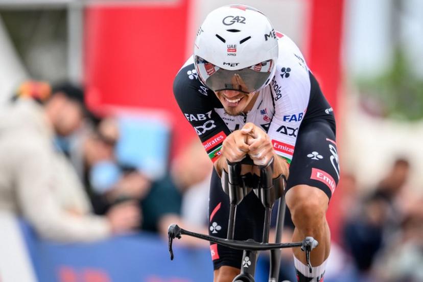 UAE Team Emirates XRG's Portuguese rider Ivo Oliveira competes in the prologue of the Tour of Romandie UCI cycling World tour, a 3.2 km time trial from Villars-sur-Glane to Villars-sur-Glane on April 28, 2026.  Fabrice COFFRINI / AFP