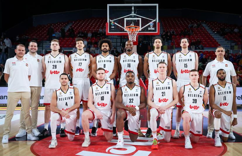 Belgium's assistant coach Kristof Michiels, Belgium's assistant coach Raymond Wesphalen, Belgium's Thijs De Ridder, Belgium's Hans Vanwijn, Belgium's Jean-Marc Mwema, Belgium's Kevin Tumba, Belgium's Ismael Bako, Belgium's Jonas Delalieux, Belgium's head coach Dario Gjergja, Belgium's Emmanuel Manu Lecomte, Belgium's Simon Buysse, Belgium's Retin Obasohan, Belgium's Vrenz Bleijenbergh, Belgium's Jo Van Buggenhout and Belgium's Loic Schwartz pose for the photographer at the start of a basketball match between Belgium's national team Belgian Lions and Slovakia, Thursday 20 February 2025 in Charleroi, game 5/6 in the group stage of the qualifications for the Eurobasket 2025 European championships. BELGA PHOTO VIRGINIE LEFOUR