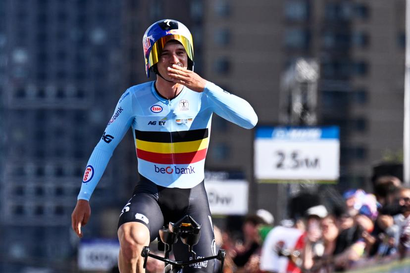 Belgian Remco Evenepoel celebrates after winning for the fourth time in a row the men's elite individual time trial race (39,2km) at the cycling UCI Road World Championship, in Montreal, Canada, Sunday 20 September 2026. BELGA PHOTO JASPER JACOBS