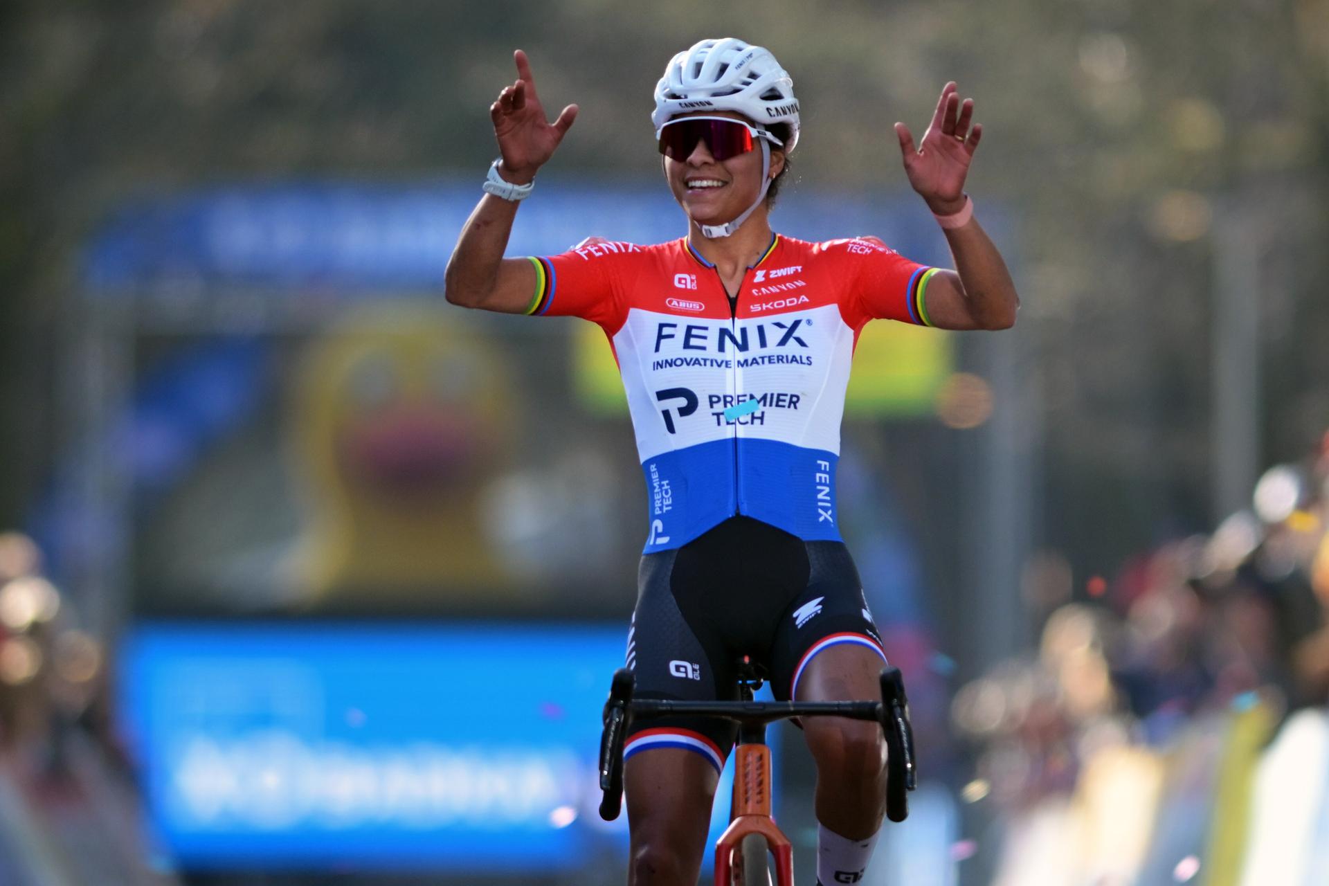 Dutch Ceylin Del Carmen Alvarado celebrates as she crosses the finish line to win the women's Elite race of the Krawatencross cyclocross in Lille, the seventh stage (out of 8) in the X2O Badkamers Trofee competition, on Sunday 08 February 2026. BELGA PHOTO DAVID PINTENS