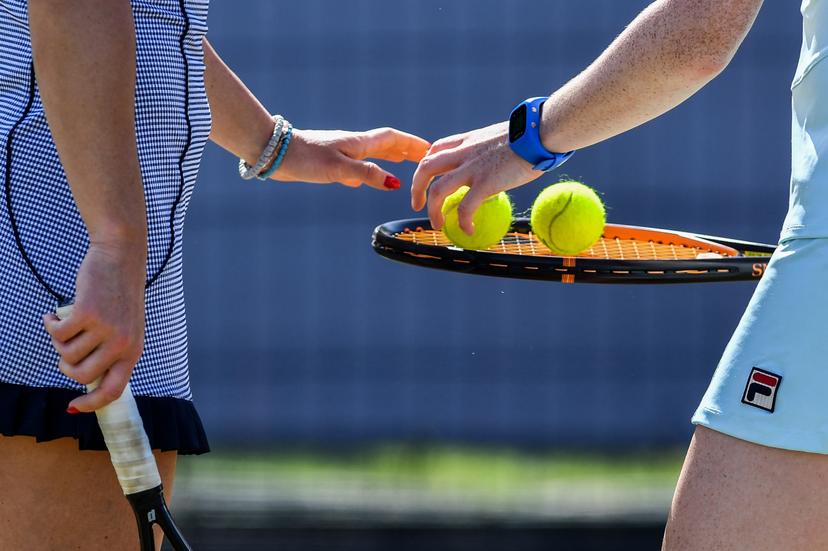 Illustration picture taken during a tennis game between Belgian Alison Van Uytvanck and Jelena Jankovic versus Croatian Darija Jurak and Australian Anastasia Rodionova during the quarter finals of the women's doubles tournament at Ricoh Open WTA tennis tournament in Rosmalen, the Netherlands, Thursday 09 June 2016. BELGA PHOTO LUC CLAESSEN