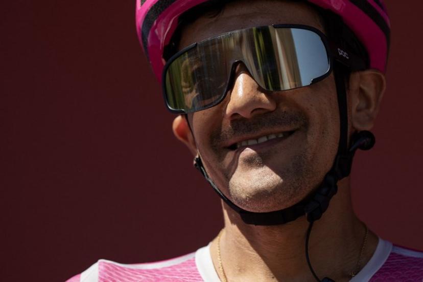 Team EF Education's Ecuadorian rider Richard Carapaz is pictured before the start of the 20th stage of the Vuelta a Espana 2026 cycling tour, a 186,8 km race between La Calahorra and Collado del Alguacil, on September 12, 2026.   JORGE GUERRERO / AFP
