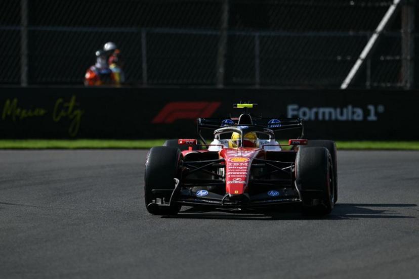 Ferrari's British driver Lewis Hamilton races during the Mexico City Formula One Grand Prix qualifying session at the Hermanos Rodriguez racetrack in Mexico City on October 31, 2026.  YURI CORTEZ / AFP