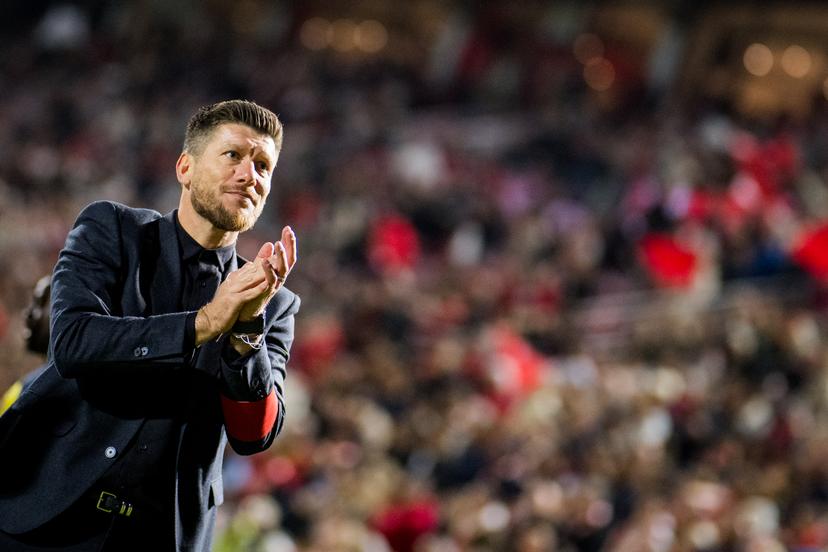 Union's head coach Sebastien Pocognoli celebrates after winning a soccer match between Royal Antwerp FC and Union Saint-Gilloise, Saturday 17 May 2025 in Brussels, on day 9 (out of 10) of the Champions' Play-offs of the 2024-2025 'Jupiler Pro League' first division of the Belgian championship. BELGA PHOTO JASPER JACOBS