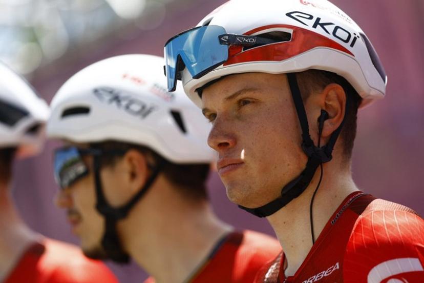 Lotto Intermarche Belgian rider Lennert Van Eetvelt looks on during the presentation prior the 4th stage of the Giro d'Italia 2026 - Tour of Italy cycling race between Catanzaro and Cosenza, Italy, on May 12, 2026.  Luca Bettini / AFP