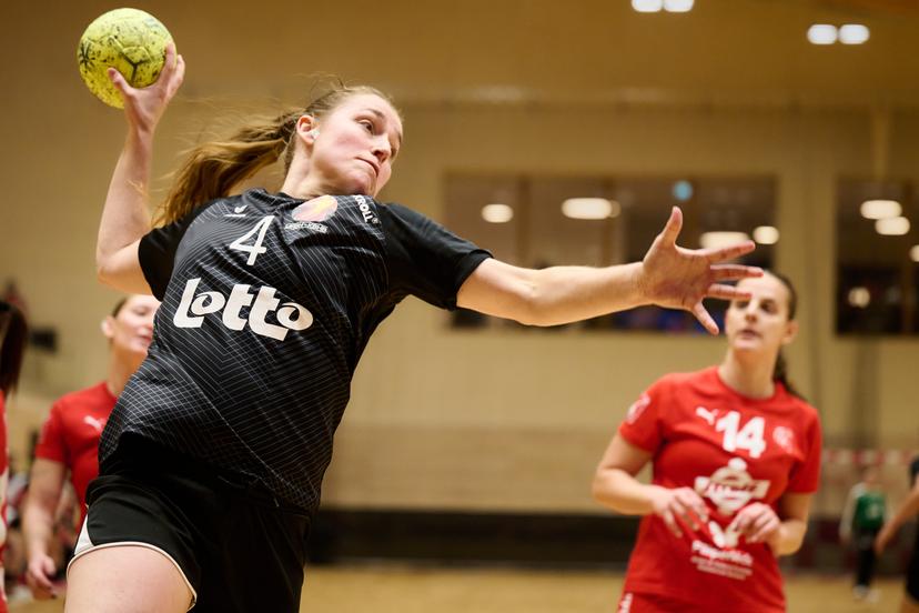 ATTENTION EDITORS - HAND OUT PICTURES - EDITORIAL USE WITH STORY ON HANDBALL ONLY - MANDATORY CREDIT ALAIN DECAMPS  Hand out pictures released by Alain Decamps shows Fien Boons during the friendly handball game between Luxembourg and the Black Arrows, Belgium national women handball team, on Saturday 22 November 2025 in Differdange, Luxembourg.  HAND OUT - ALAIN DECAMPS  Belga and Belga Editorial Board decline all responsibility regarding the content of this picture.