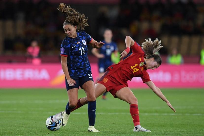 Netherlands' forward #11 Lieke Martens vies with Spain's defender #14 Laia Aleixandri during the UEFA Women's Nations League semi-final football match between Spain and Netherlands at the La Cartuja stadium in Seville, on February 23, 2024.  JORGE GUERRERO / AFP