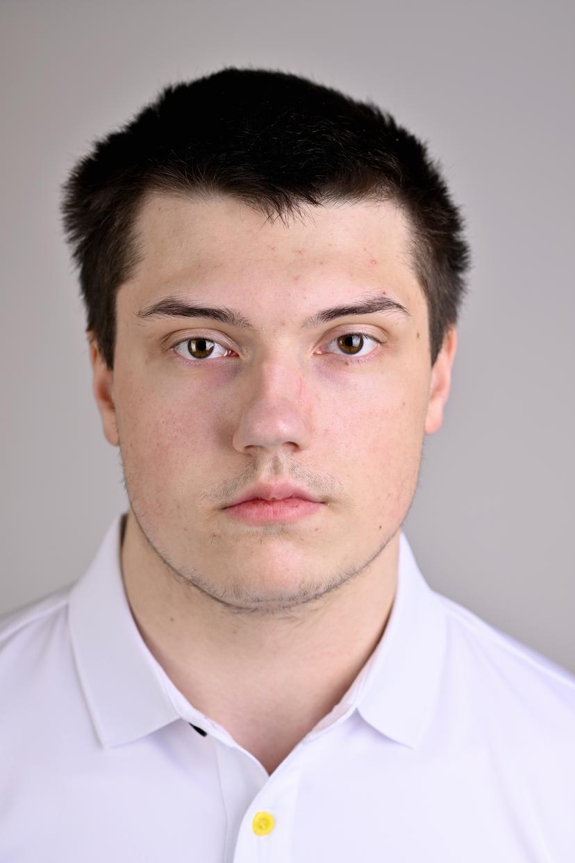 Julien Leclercq poses for the photographer at a photoshoot for the Belgian Olympic Committee BOIC - COIB ahead of the The World Games 2022 sports event, Wednesday 27 April 2022 in Brussels. BELGA PHOTO ERIC LALMAND