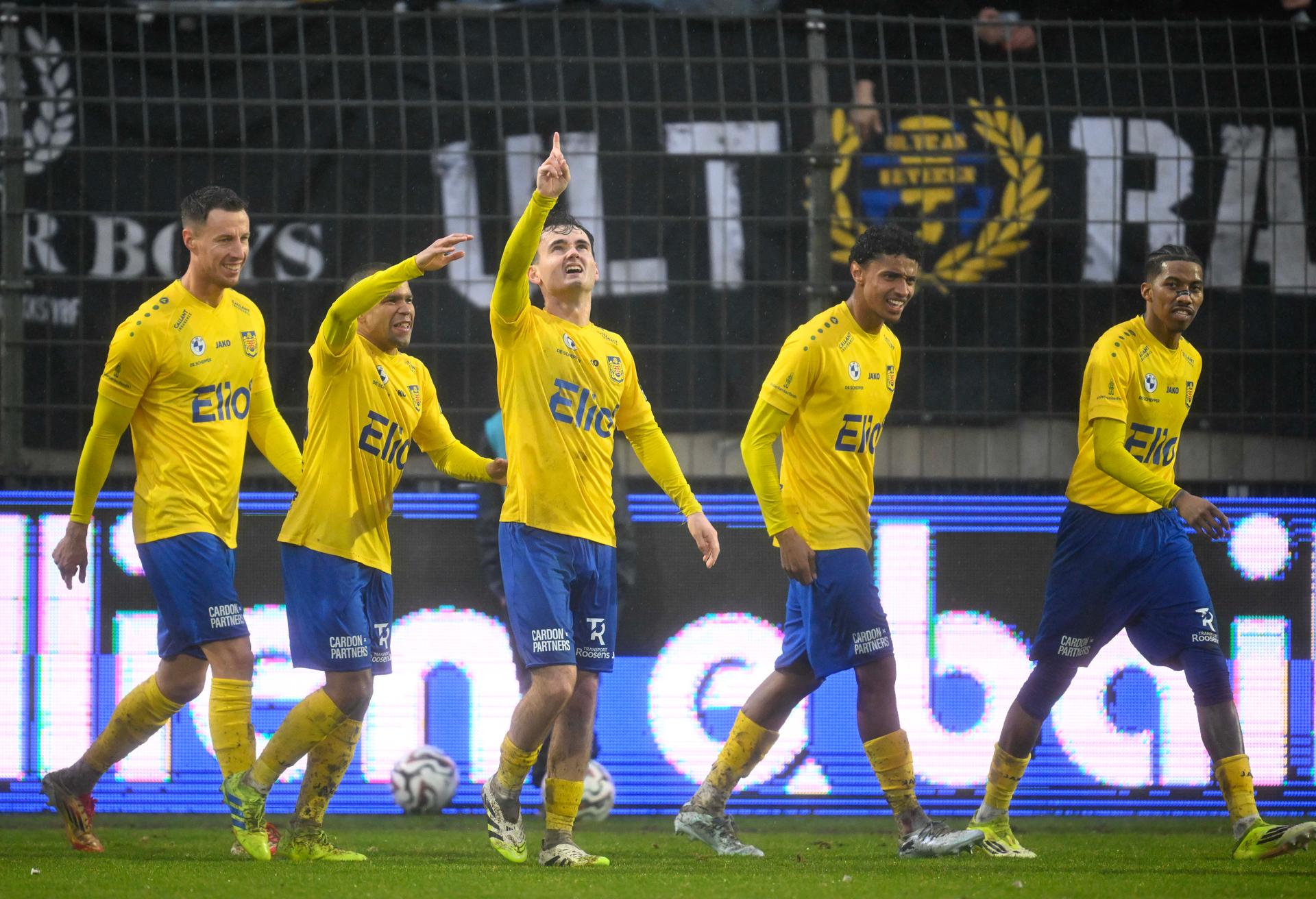 Beveren's Jannes Van Hecke celebrates during a soccer game between Patro Eisden Maasmechelen and SK Beveren, Sunday 22 February 2026 in Maasmechelen, on day 26 of the 2025-2026 'Challenger Pro League' 1B second division of the Belgian championship. BELGA PHOTO JOHN THYS