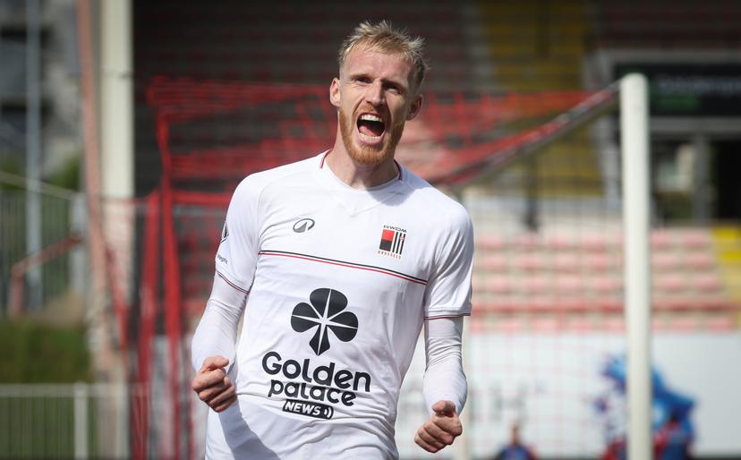 Rwdm's Gaetan Robail celebrates after scoring during a soccer game between RWDM Brussels and RFC Seraing, Sunday 14 September 2025 in Brussels, on day 5 of the 2025-2026 'Challenger Pro League' 1B second division of the Belgian championship. BELGA PHOTO VIRGINIE LEFOUR
