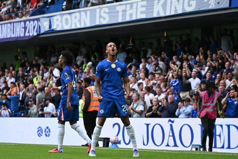 Chelsea's Brazilian striker #20 Joao Pedro celebrates after scoring the opening goal during the English Premier League football match between Chelsea and Fulham at Stamford Bridge in London on August 30, 2025.  JUSTIN TALLIS / AFP