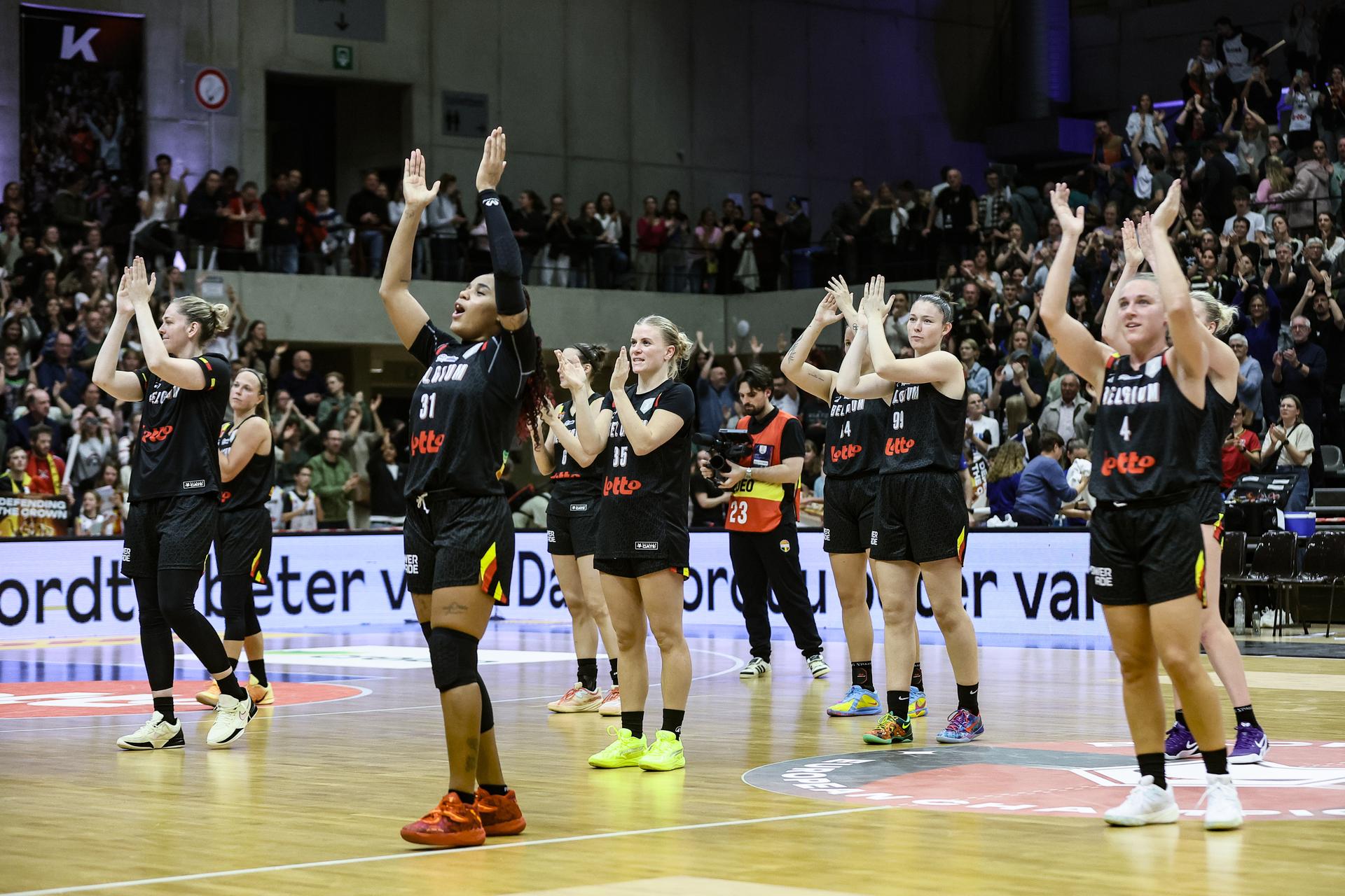 Belgian Cats' players celebrate after winning a basketball game between Belgian national team the Belgian Cats and Finland, Thursday 13 November 2025 in Leuven, a qualification game (1/6) for the 2027 Eurobasket tournament. BELGA PHOTO BRUNO FAHY