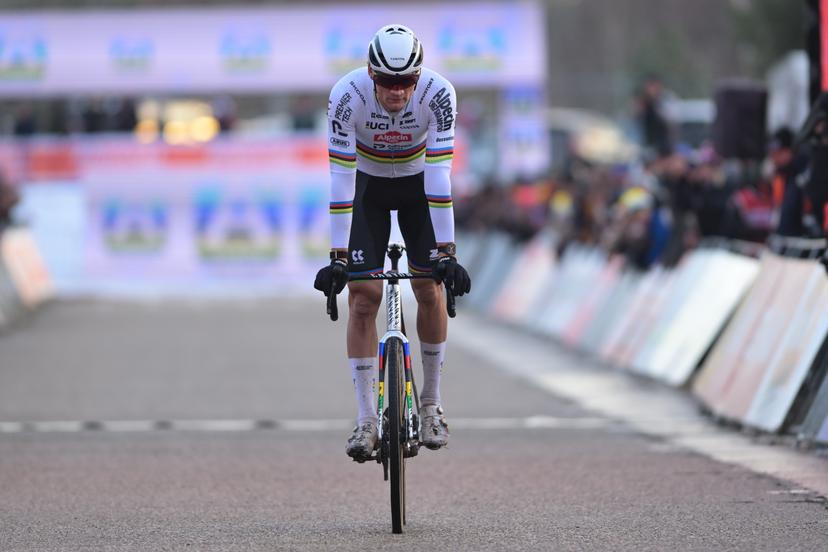 Dutch Mathieu Van Der Poel celebrates on the finish line as he wins the men's elite race at the World Cup cyclocross cycling event in Zonhoven on Sunday 04 January 2026, stage 9 (out of 12) of the UCI World Cup competition. BELGA PHOTO DAVID PINTENS