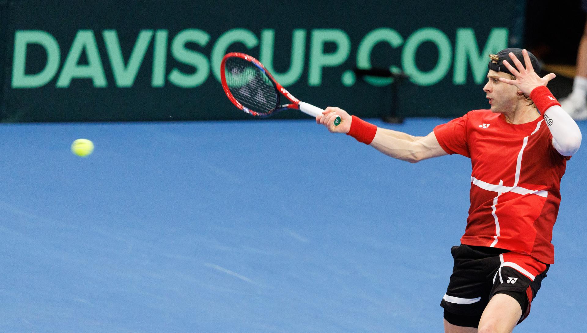 Belgian Zizou Bergs pictured in action during a game between Belgian Bergs and Chilean Garin, the fourth match in the Davis Cup qualifiers World Group tennis meeting between Belgium and Chile, Sunday 02 February 2025, in Hasselt. BELGA PHOTO BENOIT DOPPAGNE