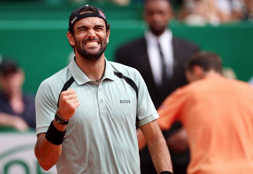 Italy's Matteo Berrettini celebrates after winning against Russia's Daniil Medvedev during the Monte Carlo ATP Masters Series Tournament round of 32 tennis match on Court Rainier III at the Monte-Carlo Country Club in Roquebrune-Cap-Martin, south-eastern France on April 8, 2026.  Valery HACHE / AFP