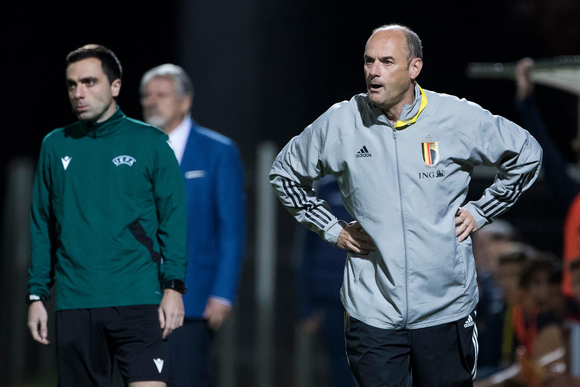 Belgium's head coach Bob Browaeys   a soccer game between Romania U17 and Belgium U17, Saturday 29 October 2022 in Buftea, Romania, match 2/3 in the qualifications for the 2023 European Championships. BELGA PHOTO NIKOLA KRSTIC