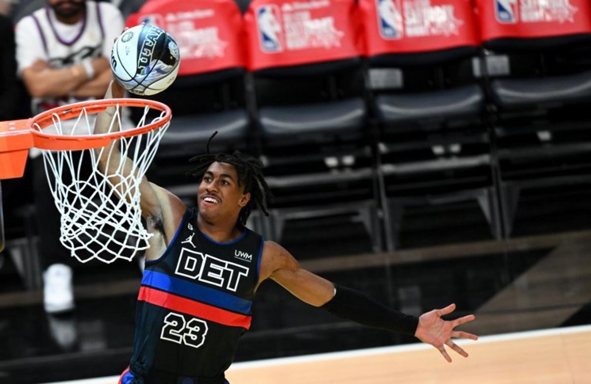 Detroit Pistons' Jaden Ivey scores during the Kia skills challenge relay during the NBA All-Star week-end in Salt Lake City, Utah, February 18, 2023.   Patrick T. Fallon / AFP