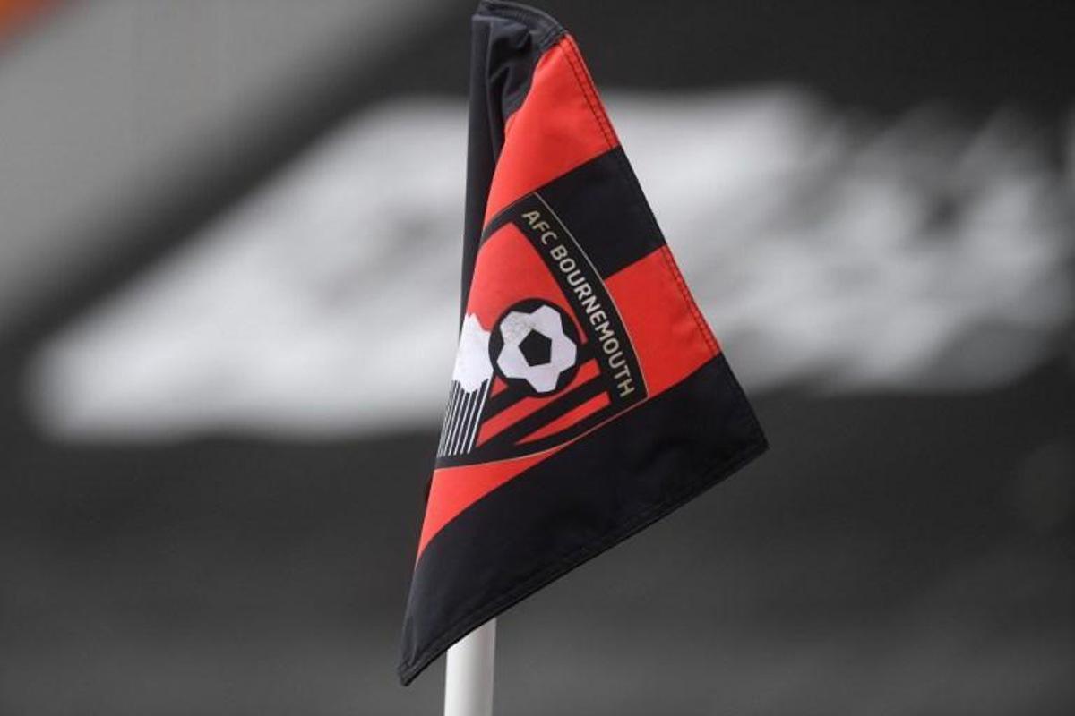 A picture shows an AFC Bournemouth corner flag  before  the  English Premier League football match between Bournemouth and Tottenham Hotspur at the Vitality Stadium in Bournemouth, southern England, on July 9, 2020.  NEIL HALL / POOL / AFP RESTRICTED TO EDITORIAL USE. No use with unauthorized audio, video, data, fixture lists, club/league logos or 'live' services. Online in-match use limited to 120 images. An additional 40 images may be used in extra time. No video emulation. Social media in-match use limited to 120 images. An additional 40 images may be used in extra time. No use in betting publications, games or single club/league/player publications.

