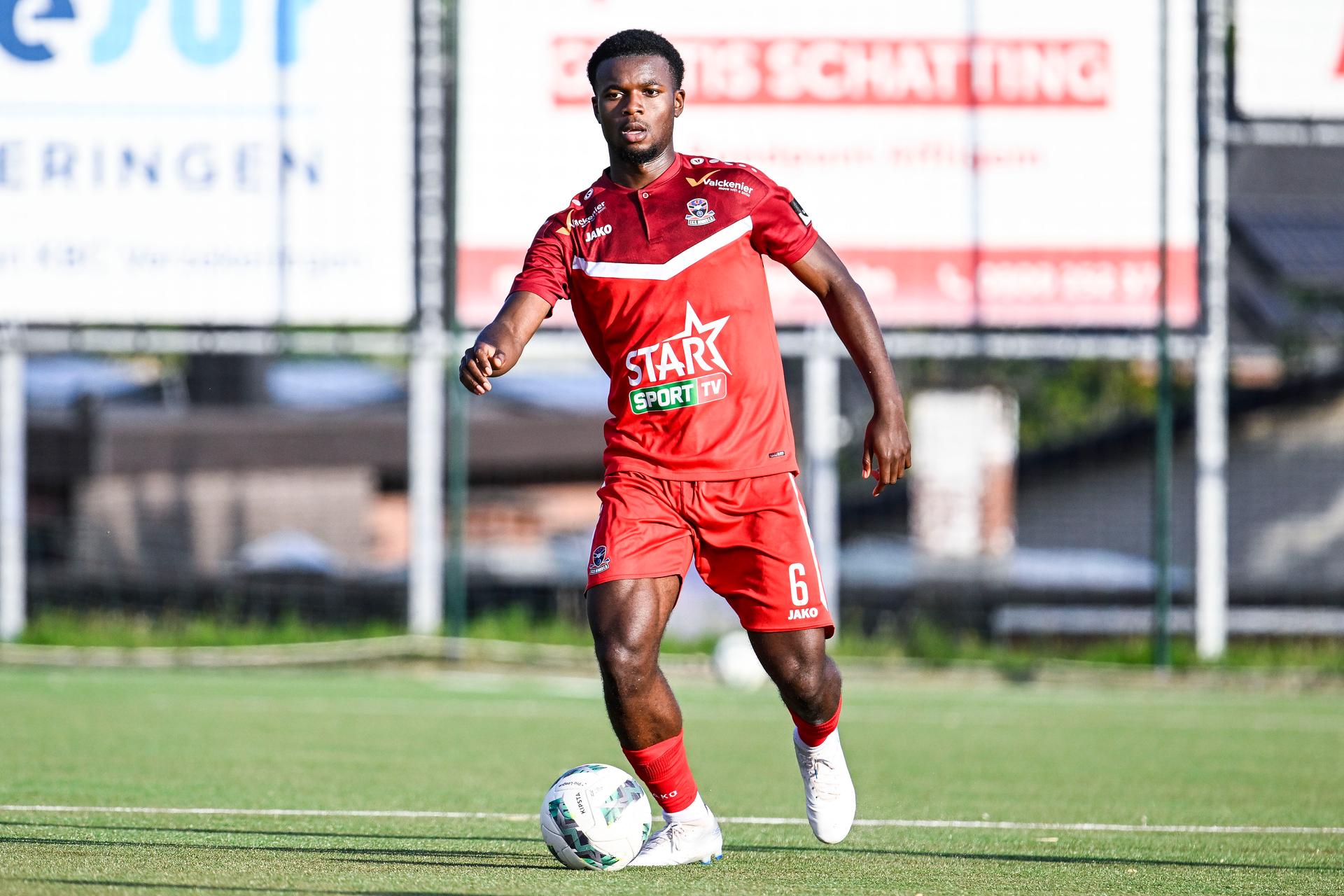 Dender's Angelau Masangu pictured in action during a friendly game between amateurs Leeuwkens Teralfene and 1st division team Dender EH, Wednesday 25 June 2025 in Teralfene, Affligem, in preparation of the upcoming 2025-2026 season. BELGA PHOTO TOM GOYVAERTS