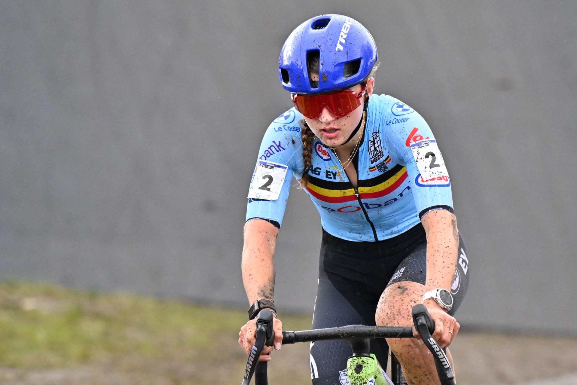 Belgian Fleur Moors reacts as she finishes at the fourth place in the U23 women race at UCI Cyclocross World Championships, on Sunday 01 February 2026, in Hulst, The Netherlands. BELGA PHOTO ERIC LALMAND