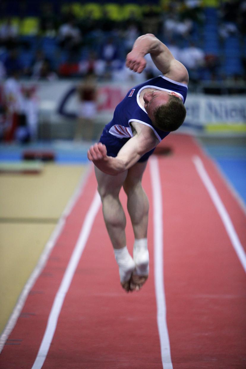 20060429,  GENT, BELGIUM: Illustration picture duirng the final of the Cup of Flanders of Synchronized Trampoline / tumbling in Gent, Saturday 29 April 2006.  BELGA PHOTO LIEVEN VAN ASSCHE