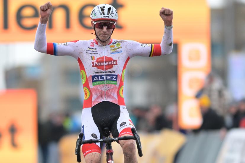 Belgian Michael Vanthourenhout celebrates as he crosses the finish line to win the men elite race of the 'Noordzeecross' cyclocross cycling event in Middelkerke, the last race of the Superprestige competition on Saturday 07 February 2026. BELGA PHOTO DAVID PINTENS
