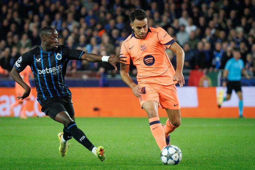 Club's Carlos Forbs and Barcelona's Eric Garcia fight for the ball during a game between Belgian Club Brugge KV and Spanish FC Barcelona, on Wednesday 05 November 2025 in Brugge, on day four of the League phase of the UEFA Champions League tournament. BELGA PHOTO KURT DESPLENTER
