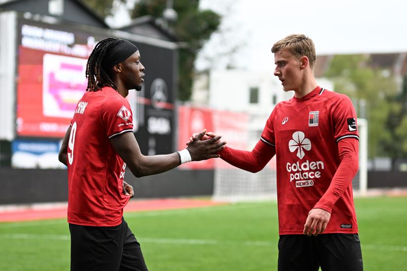 Rwdm's Usman Simbakoli celebrates after scoring the 2-1 goal during a soccer game between RWDM Brussels and Rsca Futures, Saturday 11 April 2026 in Brussels, on day 33 of the 2025-2026 'Challenger Pro League' 1B second division of the Belgian championship. BELGA PHOTO MAARTEN STRAETEMANS