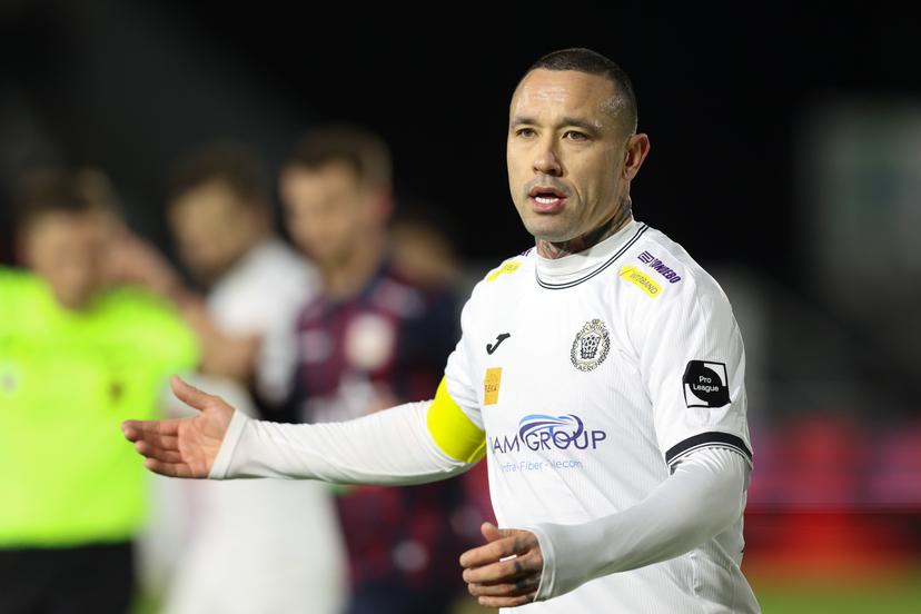 Lokeren's Radja Nainggolan reacts during a soccer game between RFC Liege and KSC Lokeren, Thursday 18 December 2025 in Liege, on day 18 of the 2025-2026 'Challenger Pro League' 1B second division of the Belgian championship. BELGA PHOTO BRUNO FAHY