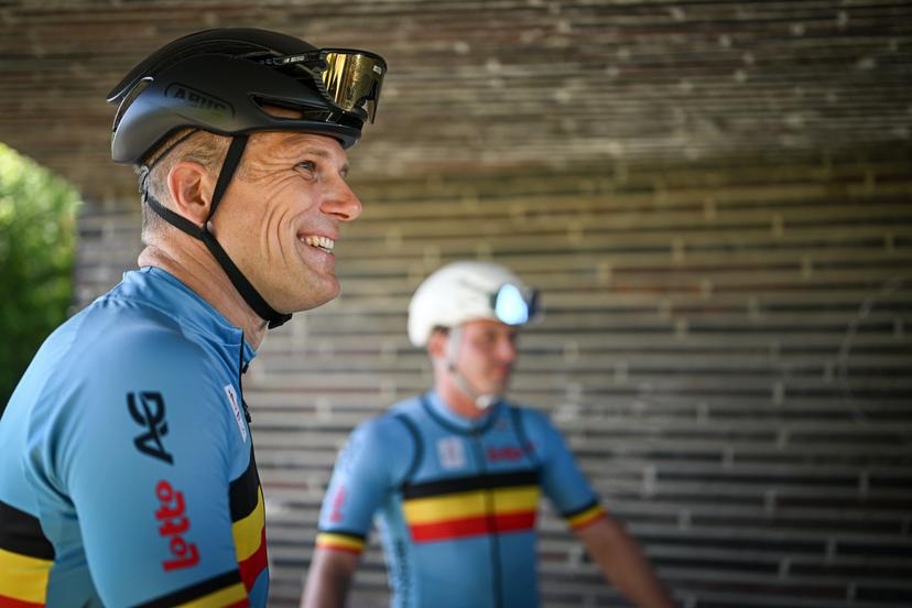 Belgian Ewoud Vromant pictured during a media moment about the para-cycling World Championships in Ronse (28-31/08), on Wednesday 30 April 2025. From 28 to 31 August 2025, the Para-Cycling World Championships will take place in Ronse. 450 athletes from more than 50 countries will come together with their surrounds to the Flemish Ardennes for a unique World Championship. BELGA PHOTO LUC CLAESSEN