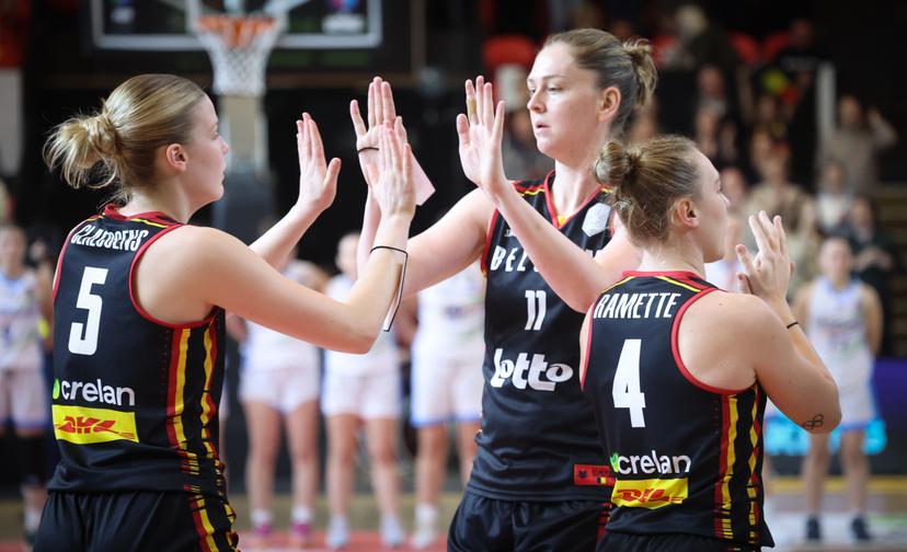 Belgium's Nastja Claessens, Belgium's Emma Meesseman and Belgium's Elise Ramette pictured before a basketball game between Belgian national team the Belgian Cats and Azerbaijan, a qualification game (5/6) for the 2025 Eurobasket tournament, on Thursday 06 February 2025 in Oostende, Belgium. BELGA PHOTO VIRGINIE LEFOUR