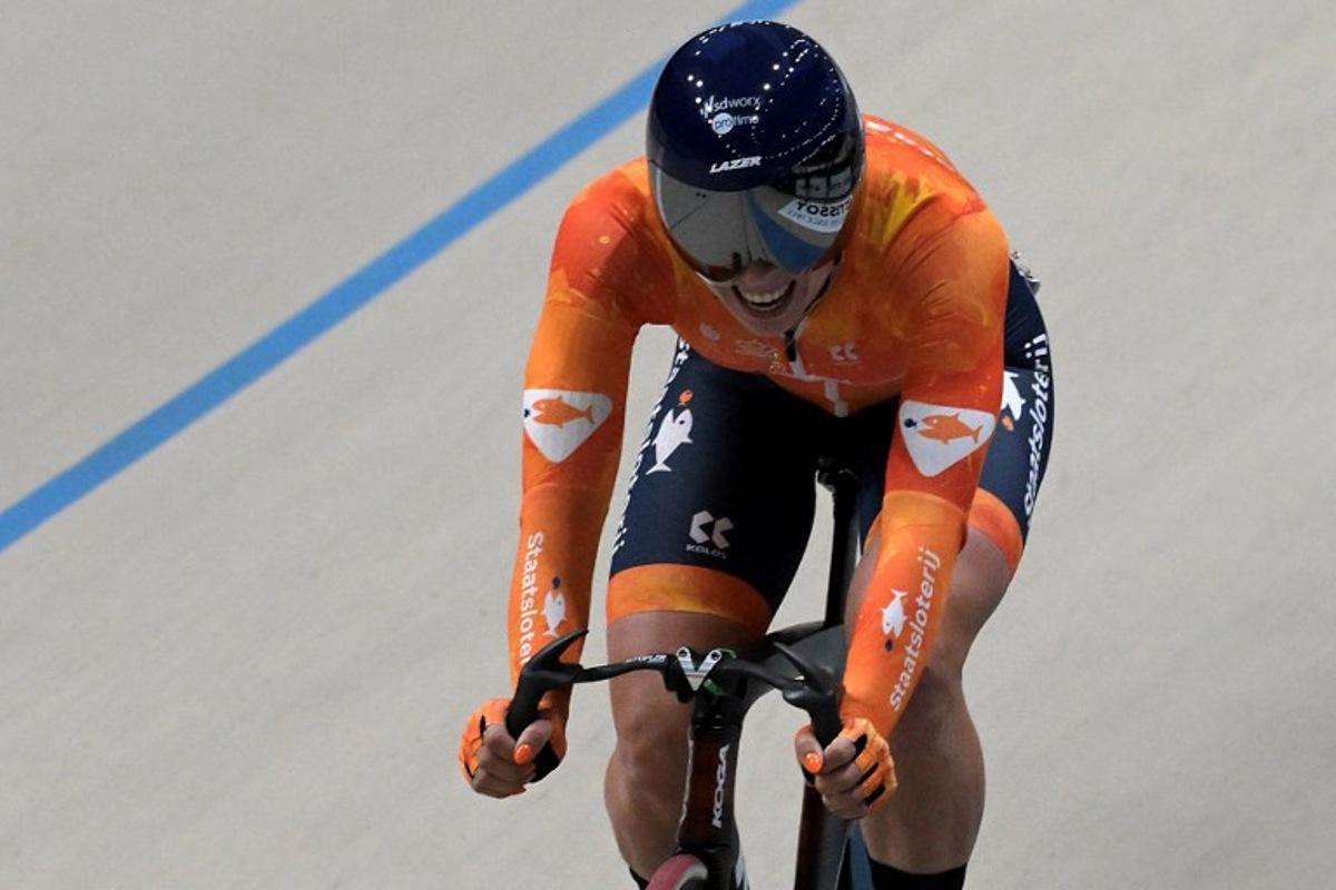 Netherlands' #34 Lorena Wiebes smiles after winning the women's omnium IV event final at the 2025 UCI Track World Championships, in the Penalolen Velodrome in Santiago, on October 24, 2025.  Rodrigo ARANGUA / AFP