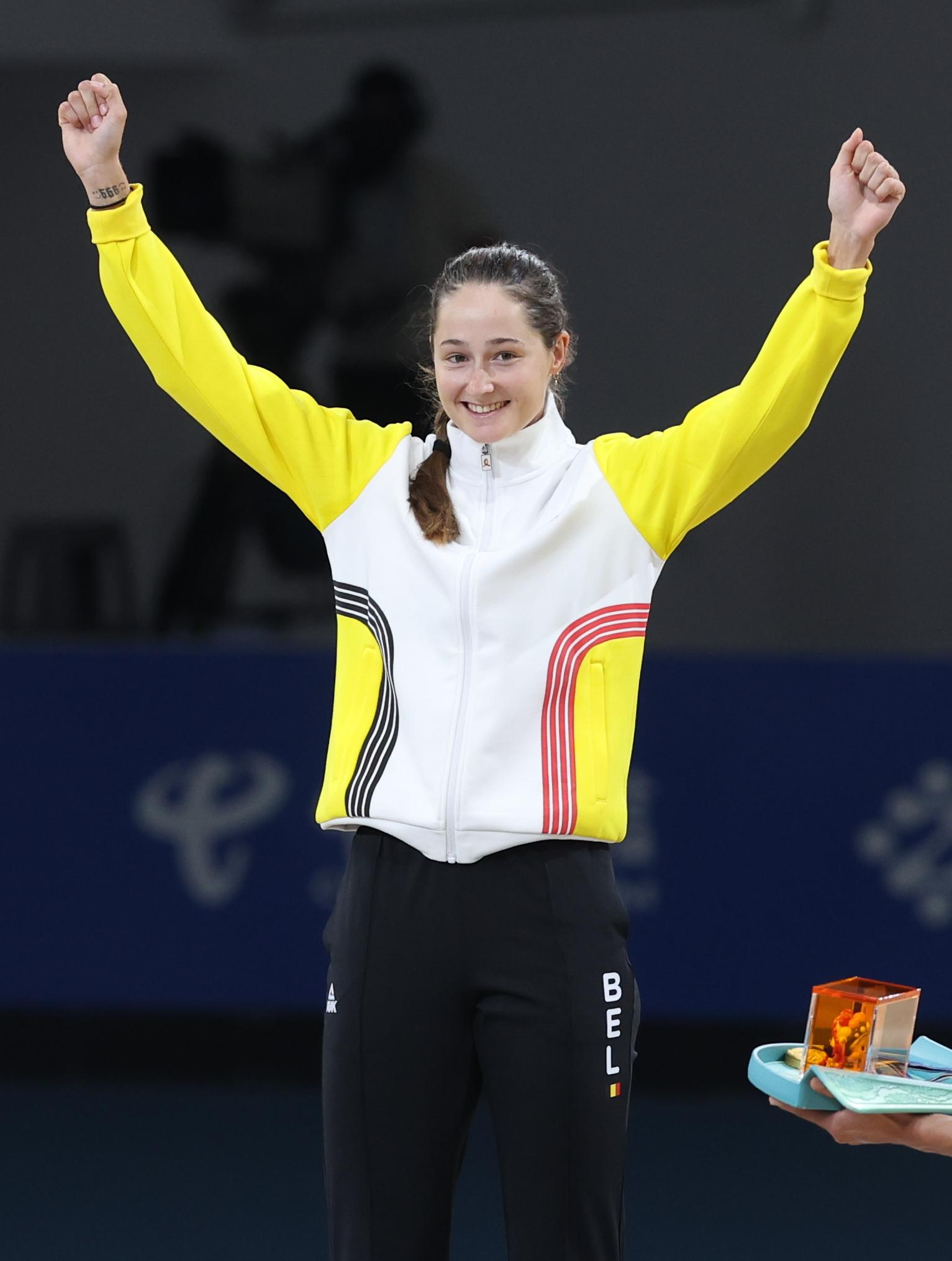 Belgian Fran Vanhoutte  celebrates on the podium of the Women's Sprint 500m +D speed skating event, at the World Games 2025, in Chenghdu, China, on Thursday 14 August 2025. This year, the World Games take place from 7 to 17 August. BELGA PHOTO VIRGINIE LEFOUR