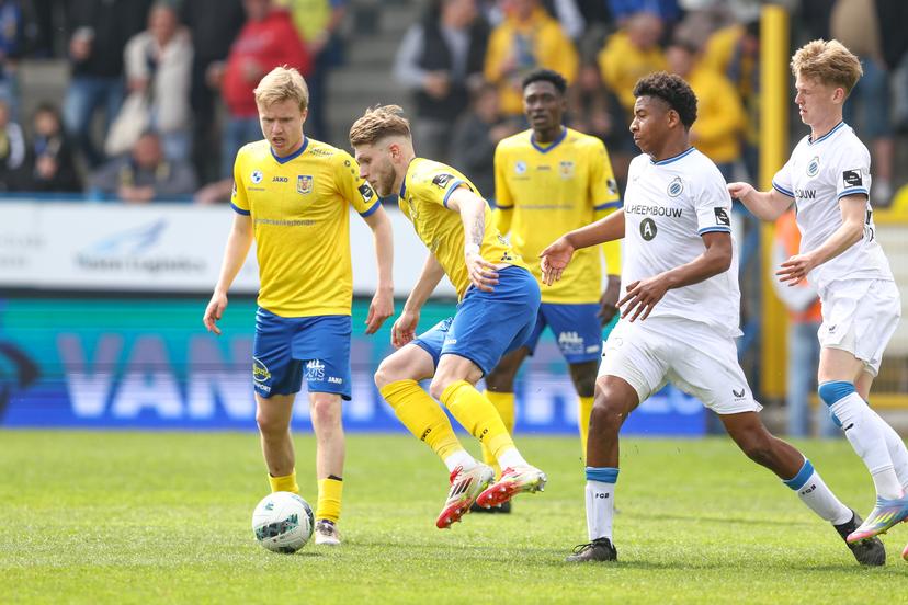 Beveren's Mathis Servais pictured in action during a soccer match between SK Beveren and Club NXT, Sunday 13 April 2025 in Beveren-Waas, on day 29 of the 2024-2025 'Challenger Pro League' 1B second division of the Belgian championship. BELGA PHOTO BRUNO FAHY