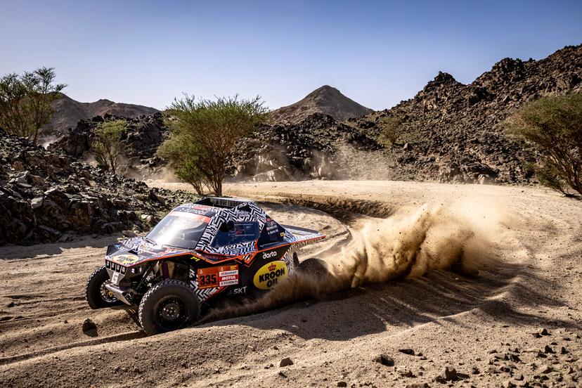 ATTENTION EDITORS - HAND OUT PICTURES - EDITORIAL USE ONLY - MANDATORY CREDIT:  'SIMON BAUCHAU'  Hand out picture released by Eric Dupain shows Charles Munster and Xavier Panseri at the prologue of the 2026 Dakar rally race in Yanbu, Saoudi Arabia on Saturday 03 January 2026.  *** Belga and Belga Editorial Board decline all responsibility regarding the content of this picture. *** PHOTO HAND OUT - SIMON BAUCHAU