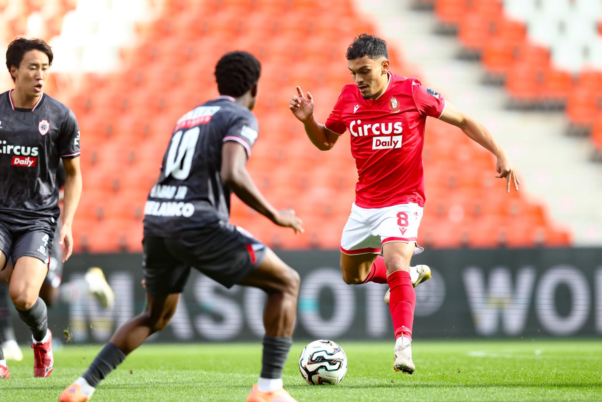 Standard's Nayel Mehssatou pictured in action during the last part of the soccer match between Standard de Liege and Royal Antwerp FC, Monday 20 October 2025 in Liege, on day 11 of the 2025-2026 'Jupiler Pro League' first division of the Belgian championship. The match was stopped a few minutes before the end on Friday due to misconduct by supporters. BELGA PHOTO BRUNO FAHY