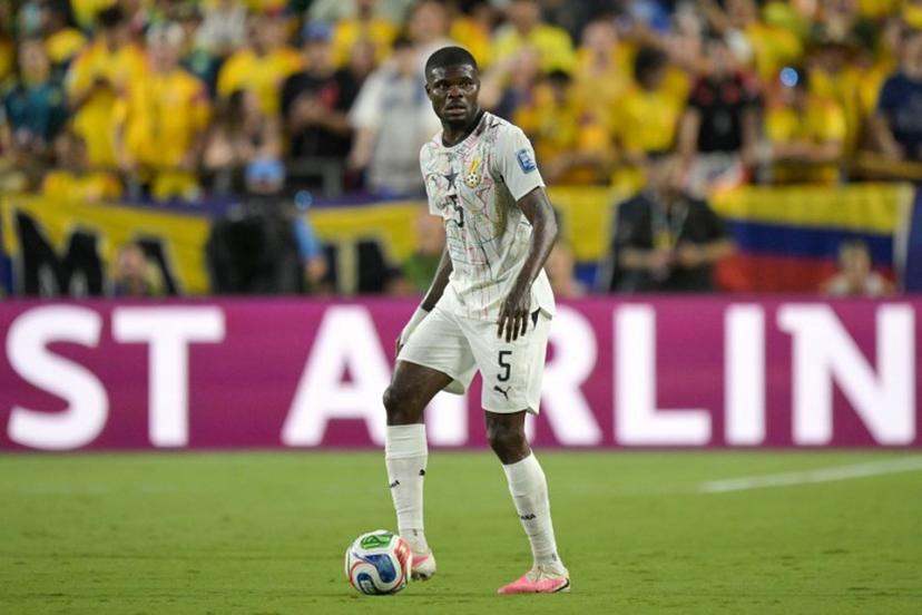 Ghana's midfielder #05 Thomas Partey controls the ball during the 2026 World Cup round of 32 football match between Colombia and Ghana at the Kansas City Stadium in Kansas City on July 3, 2026.   JUAN MABROMATA / AFP