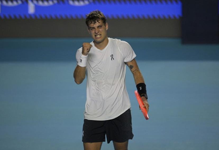 Italy's Flavio Cobolli reacts after a point against Serbian Miomir Kecmanovic during the 2026 Mexico ATP 500 Tennis Open men's singles tennis semi-final match at the Arena GNP Seguros in Acapulco, Guerrero State, Mexico on February 27, 2026.  Alfredo ESTRELLA / AFP