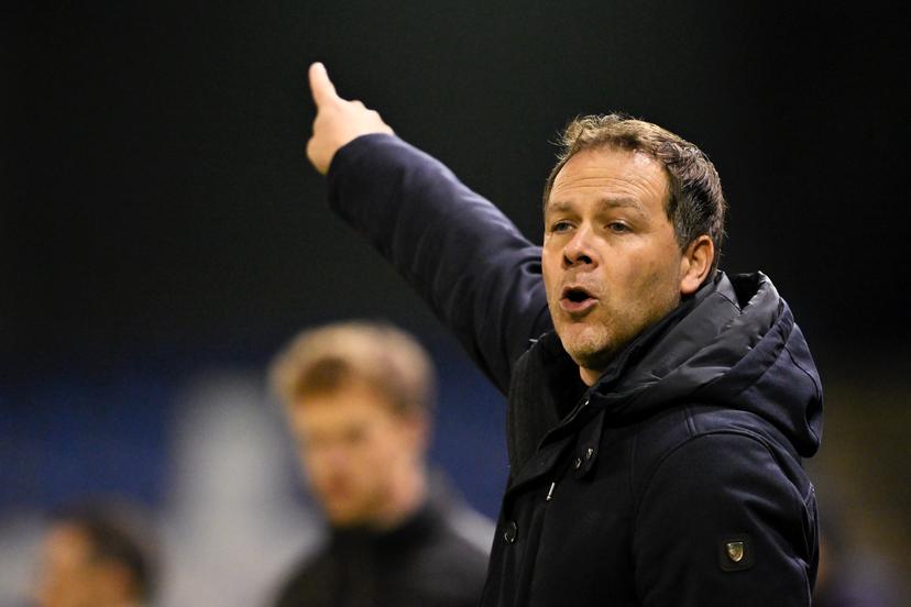Jong Genk's head coach Johan Van Rumst pictured during a soccer game between Jong Genk and SK Beveren, Wednesday 17 December 2025 in Geel, on day 18 of the 2025-2026 'Challenger Pro League' 1B second division of the Belgian championship. BELGA PHOTO JOHAN EYCKENS