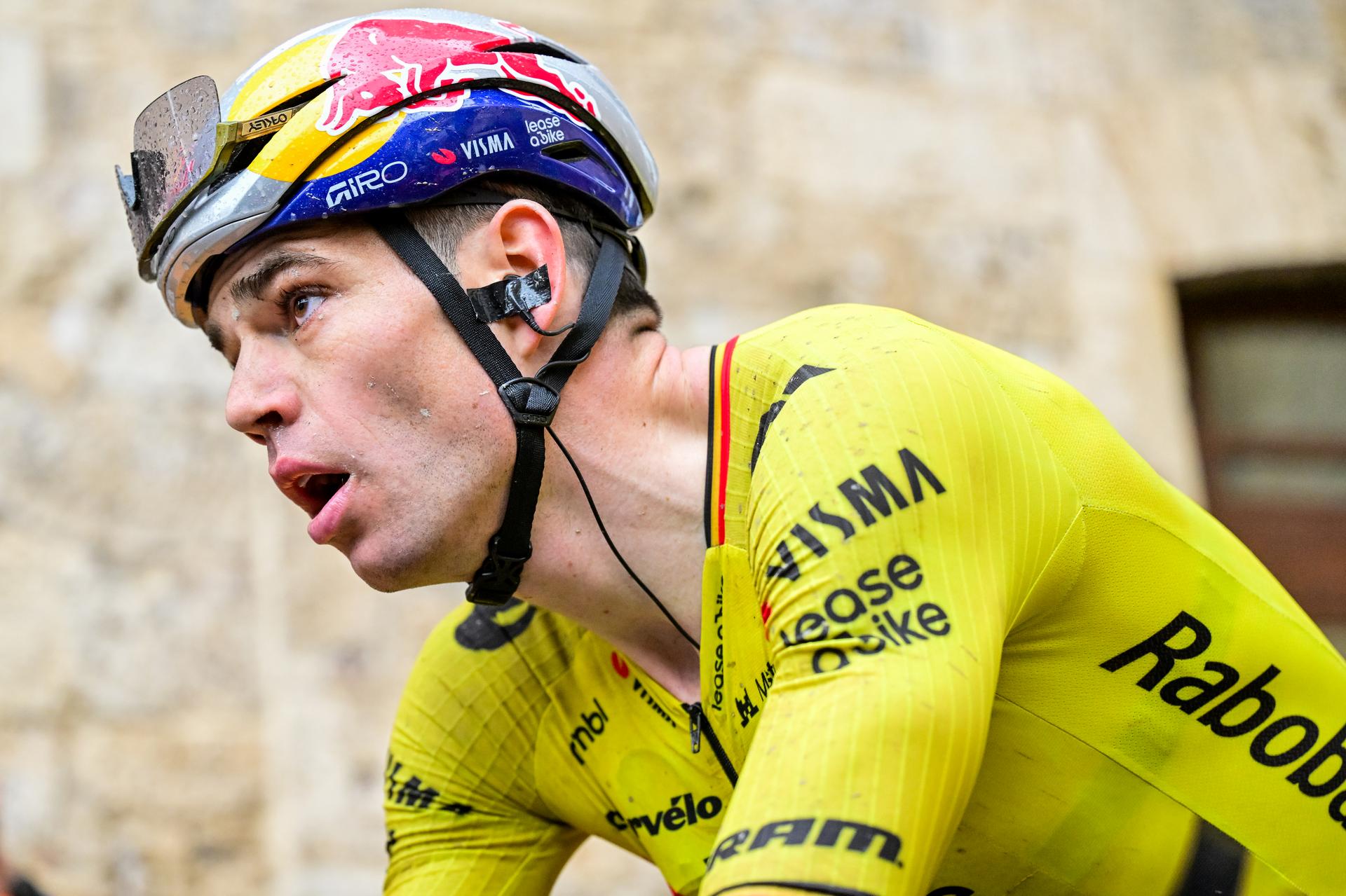 Belgian Wout van Aert of Team Visma-Lease a Bike pictured in action during the second stage of the Tirreno-Adriatico cycling race, from Camaiore to San Gimignano (206 km), Italy, Tuesday 10 March 2026. BELGA PHOTO DIRK WAEM