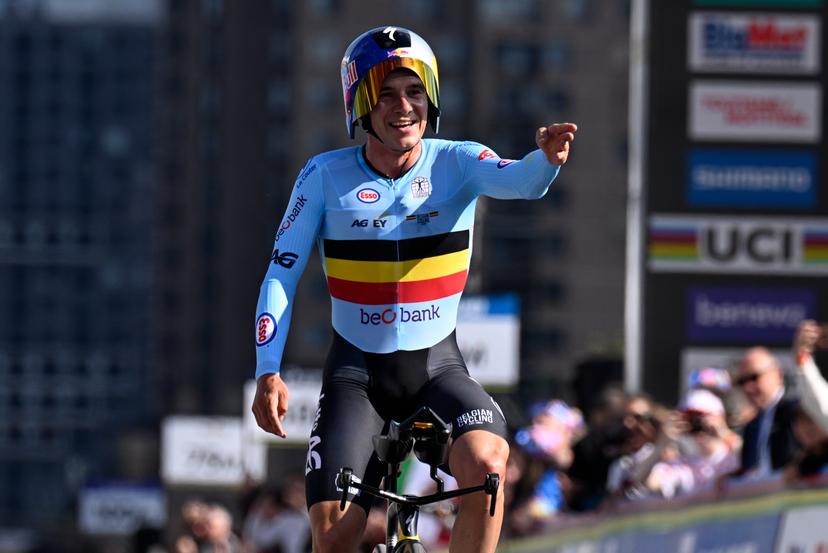 Belgian Remco Evenepoel celebrates after winning for the fourth time in a row the men's elite individual time trial race (39,2km) at the cycling UCI Road World Championship, in Montreal, Canada, Sunday 20 September 2026. BELGA PHOTO JASPER JACOBS