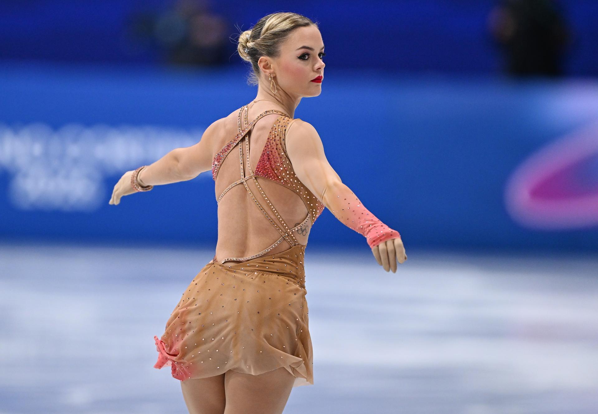 Belgian figure skater Loena Hendrickx pictured in action during the warming-up for the free program of the Women's Figure Skating competition at the Milano Cortina 2026 Olympic Winter Games, on Thursday 19 February 2026 in Milan, Italy. The XXV Winter Olympics take place from 6 to 22 February 2026 in Italy. BELGA PHOTO JASPER JACOBS