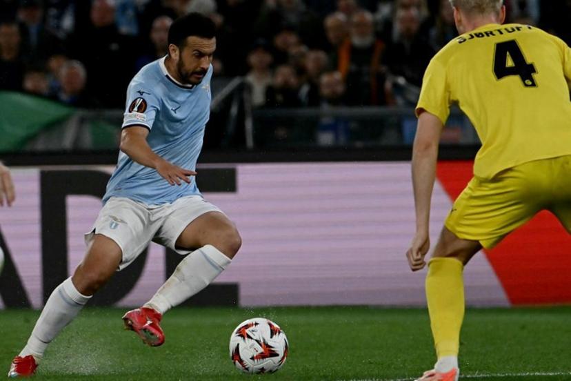 Lazio's Spanish forward #09 Pedro Rodriguez drives the ball during the UEFA Europa League Quarter Final second leg football match between Societa Sportiva Lazio and Bodo/Glimt at Stadio Olimpico in Rome on April 17, 2025.  Filippo MONTEFORTE / AFP