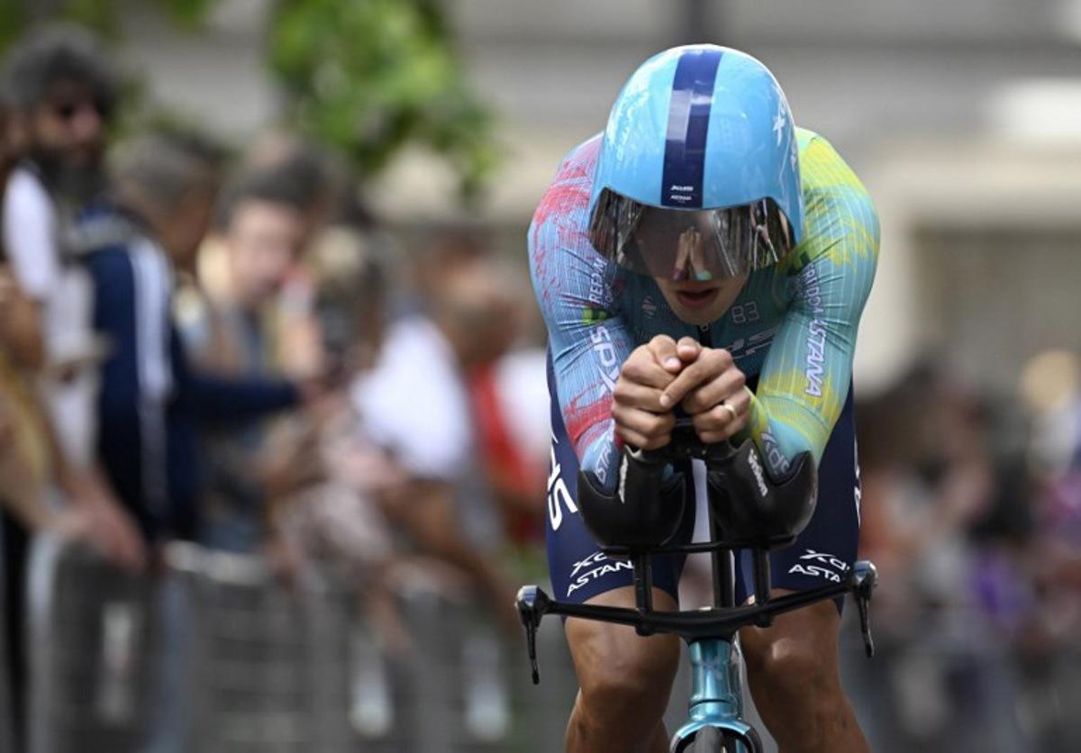 Team Astana's Colombian rider Harold Tejada competes during the 18th stage of the Vuelta a Espana, a 26 km race against the clock between Valladolid and Valladolid, on September 11, 2025.    Miguel RIOPA / AFP