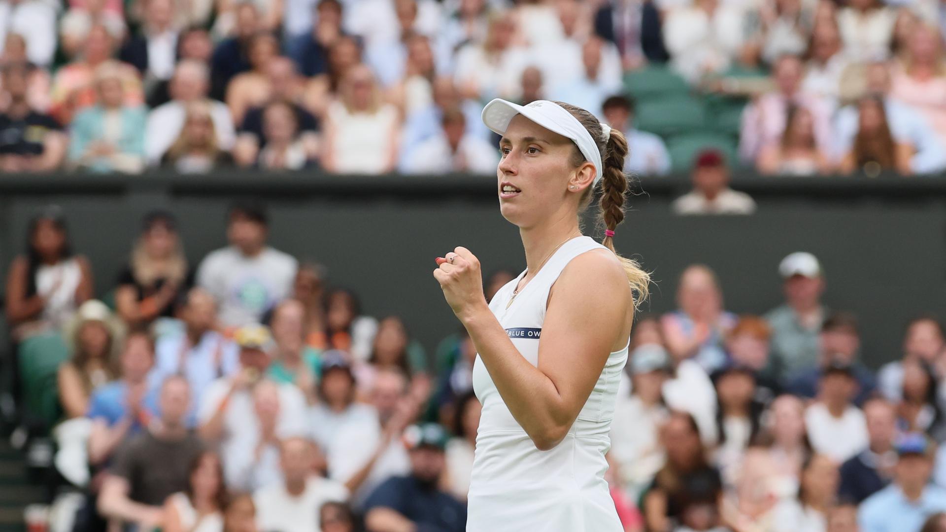 Belgian Elise Mertens reacts during a tennis match against Belarusian Sabalenka, in the round of 16 of the women's singles at the 2025 Wimbledon grand slam tournament, Sunday 06 July 2025 at the All England Tennis Club, in South-West London, Britain. BELGA PHOTO BENOIT DOPPAGNE